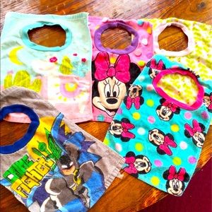 Baby bibs. Washcloth bibs